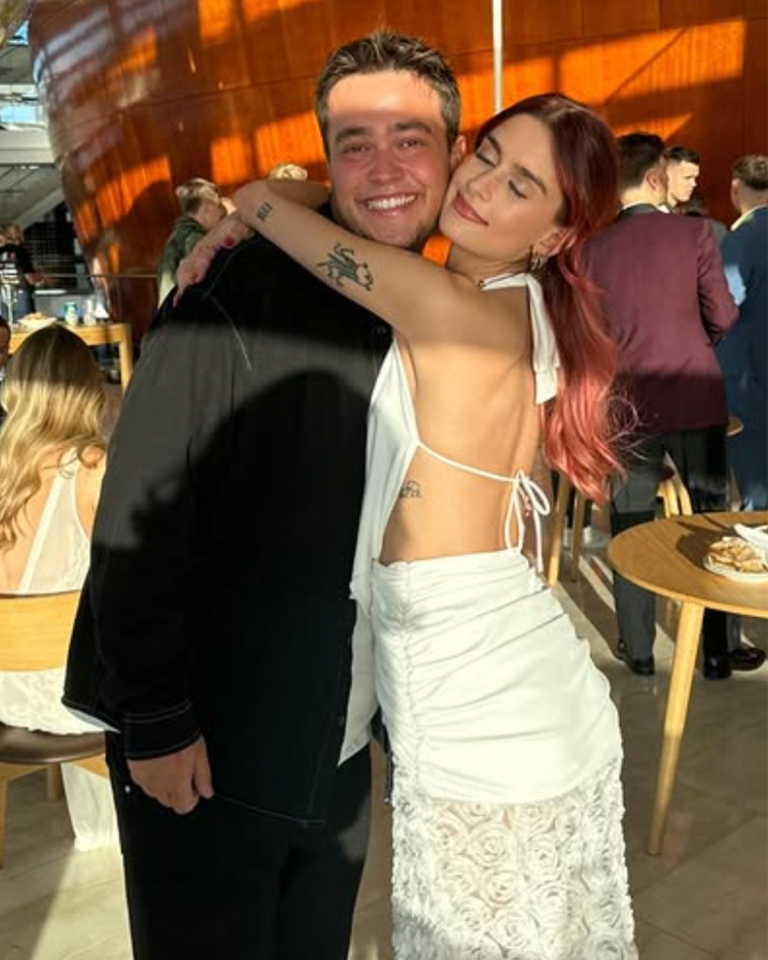 mathilde_olsen_influencer_tiktok_instagram
